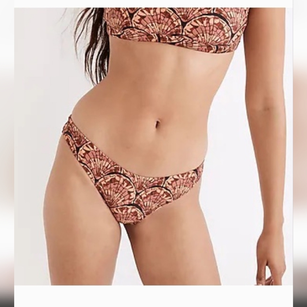 Madewell Second Wave Curved-Waist Bikini Bottom in Painted Seashells